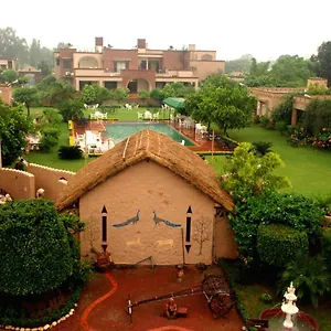 Aura Vaseela Zirakpur